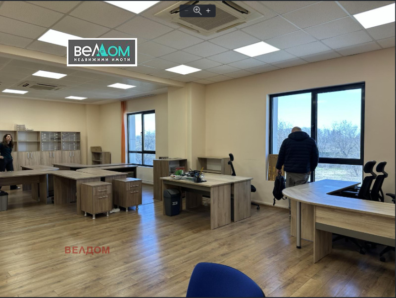 Дава под Наем ОФИС в град Варна, Младост 2 - 100 кв.м / 750 € » 1 466.87 лв., ВЕЛДОМ