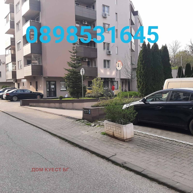Дава под Наем ПАРКОМЯСТО в град Пловдив, Христо Смирненски - 15 кв.м / 110 € » 215.14 лв., ДОМ КУЕСТ БГ