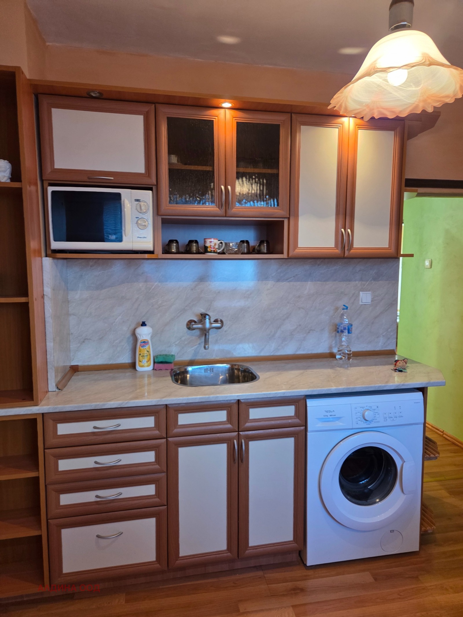 Дава под наем 3-СТАЕН, гр. Перник, Мошино, снимка 3 - Апартаменти - 54139850