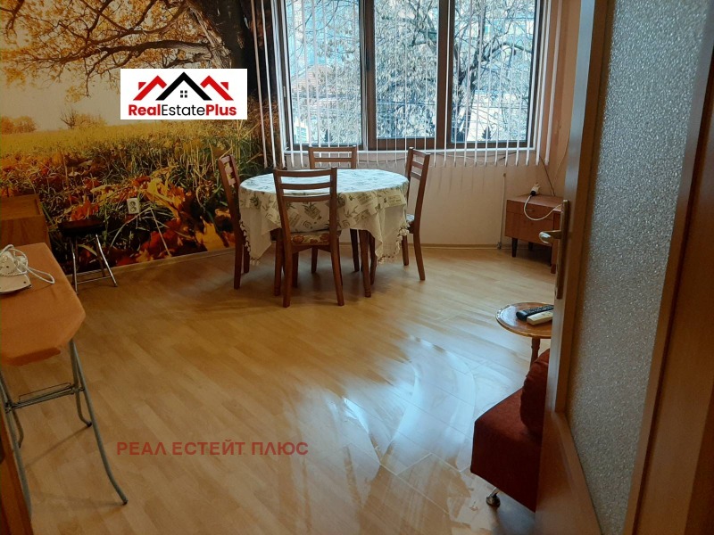 Дава под наем  2-стаен град Плевен , Широк център , 55 кв.м | 53994956