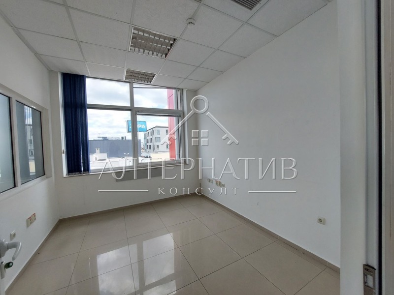 Дава под наем ОФИС, гр. Бургас, Изгрев, снимка 2 - Офиси - 53370303