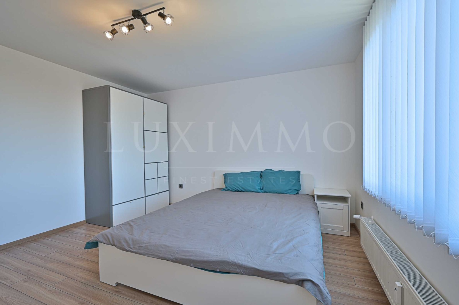 ���� ��� ���� 3-����� | Imot.bg � ����������� 12
