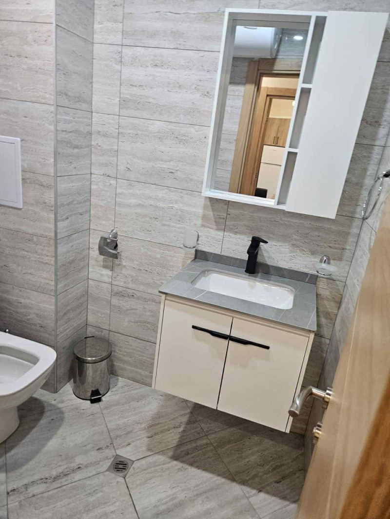De inchiriat  1 dormitor Plovdiv , Cârșiiaca , 75 mp | 92292935 - imagine [5]