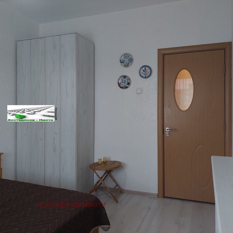 En renta  1 dormitorio Plovdiv , Marasha , 73 metros cuadrados | 75195859 - imagen [8]