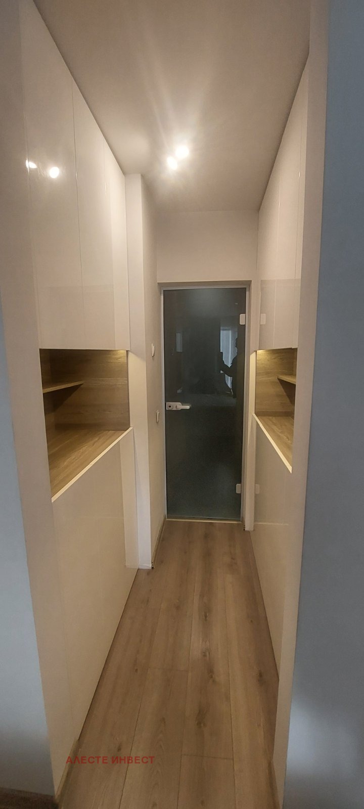 Kiadó  3 hálószobás Sofia , Goce Delcsev , 155 négyzetméter | 88972348 - kép [7]