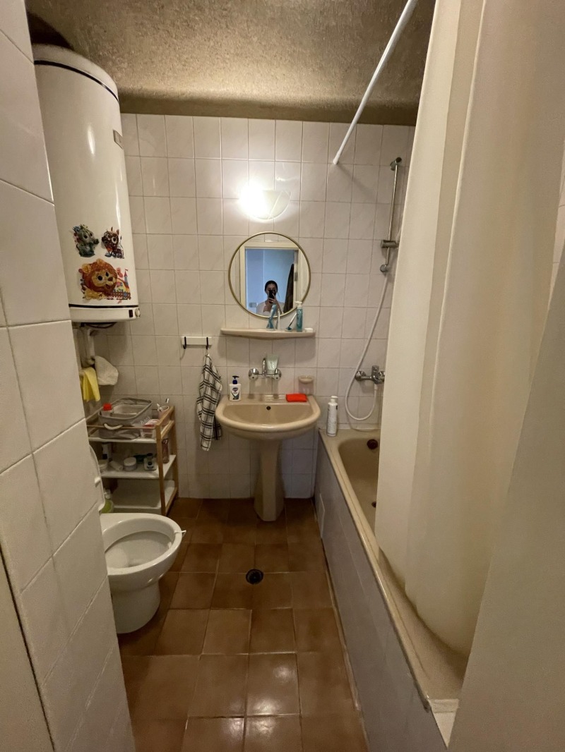 Zu vermieten  3 Schlafzimmer Sofia , Iwan Wazow , 106 qm | 76088393 - Bild [8]