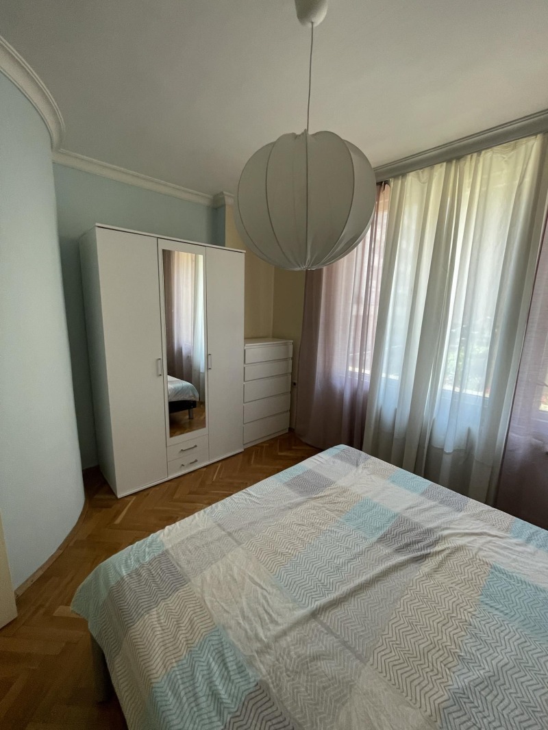 Zu vermieten  3 Schlafzimmer Sofia , Iwan Wazow , 106 qm | 76088393 - Bild [6]