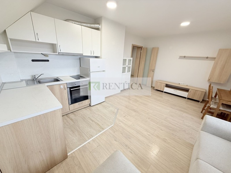 Дава под наем 3-СТАЕН, гр. Варна, Левски 1