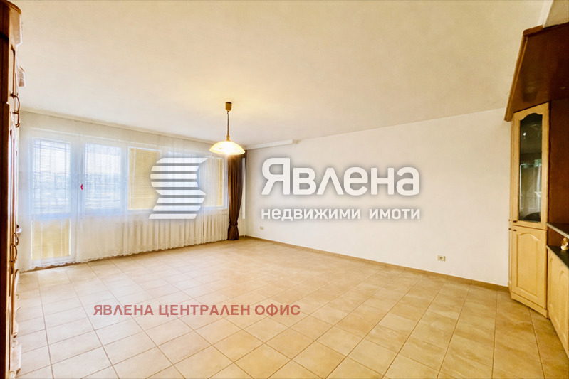 Дава под наем 3-СТАЕН, гр. София, Медицинска академия, снимка 2 - Апартаменти - 56261762
