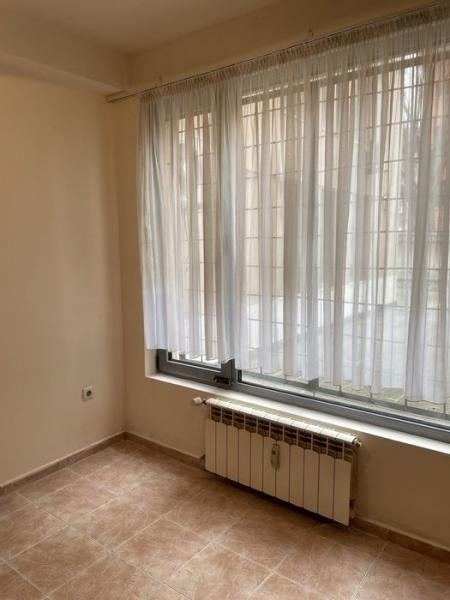 Дава под наем  Офис град София , Оборище , 18 кв.м | 44059245 - изображение [2]