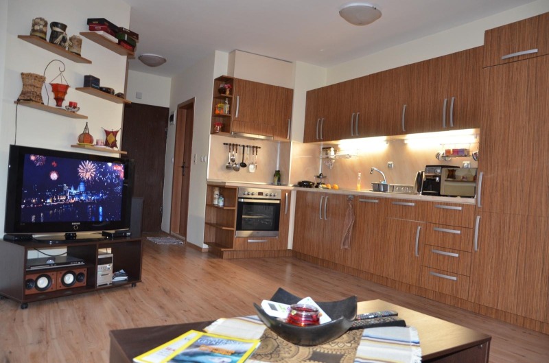 Дава под наем 2-СТАЕН, гр. София, Център, снимка 4 - Апартаменти - 53218291