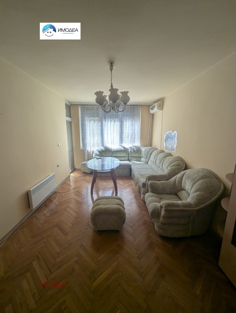 Дава под наем  3-стаен град Велико Търново , Център , 90 кв.м | 53188376