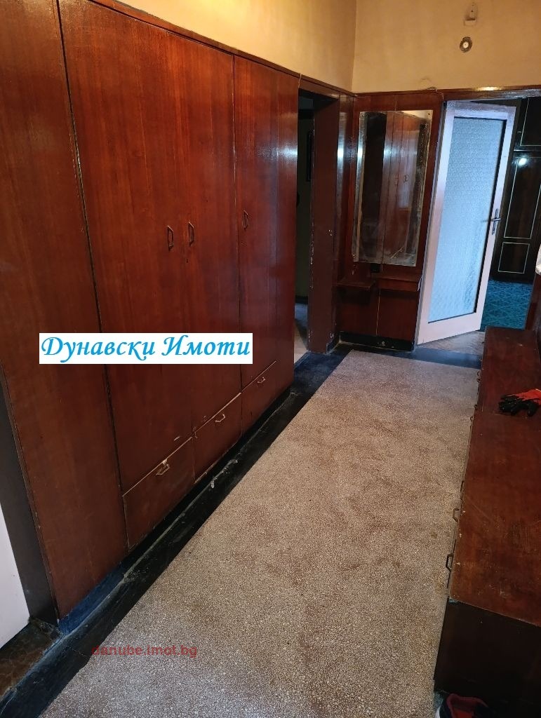 Дава под наем 4-СТАЕН, гр. Русе, Хъшове, снимка 5 - Апартаменти - 54081924