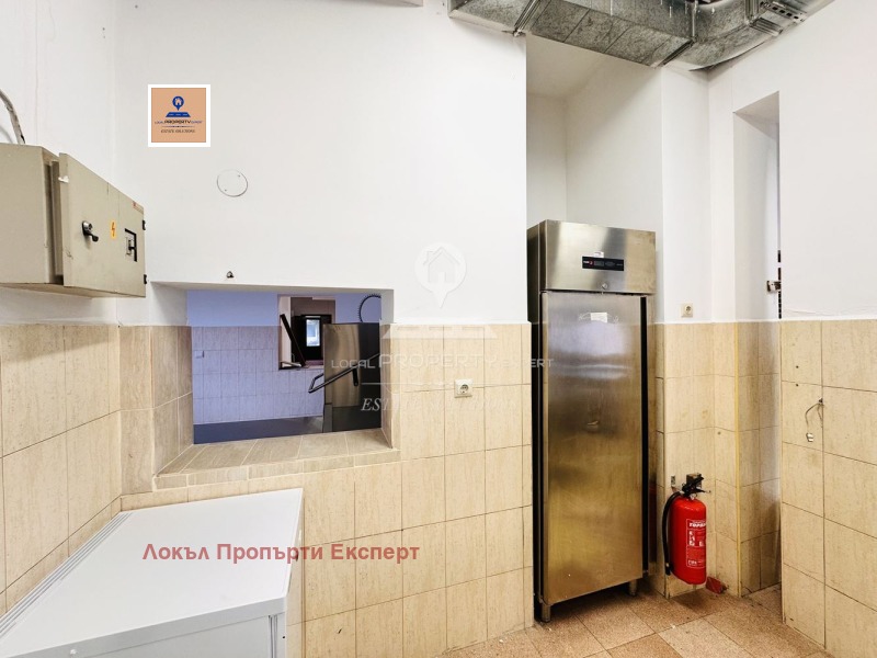 Te huur  Bar; Koffiebar regio Blagoëvgrad , Razlog , 300 m² | 73796767 - afbeelding [16]