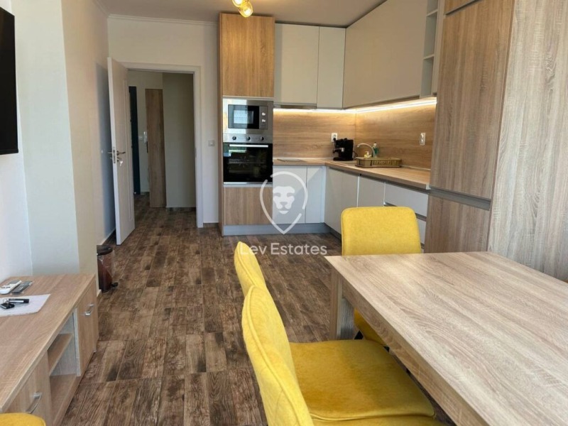 Da affittare  1 camera da letto Burgas , Sarafovo , 60 mq | 45467897