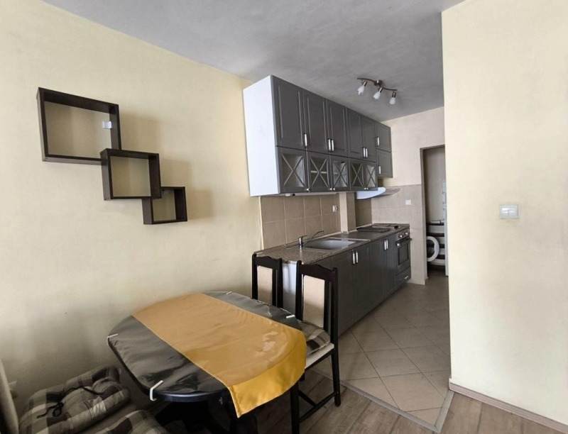 Дава под наем  2-стаен град Варна , Левски 1 , 70 кв.м | 86928511 - изображение [2]