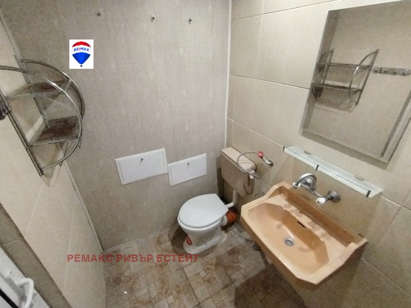 Дава под наем 2-СТАЕН, гр. Русе, Възраждане, снимка 13 - Апартаменти - 52881668