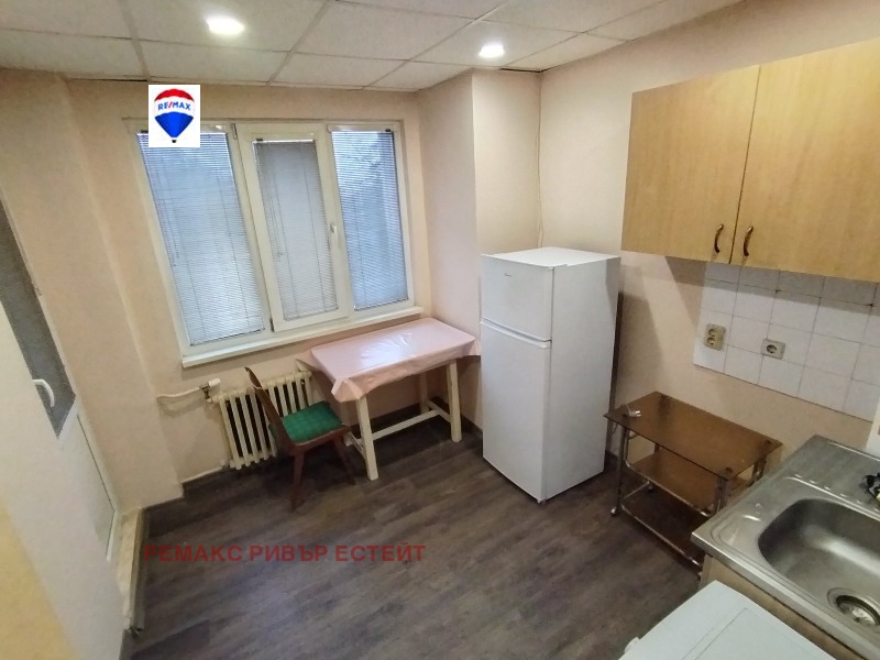 Дава под наем 2-СТАЕН, гр. Русе, Възраждане, снимка 8 - Апартаменти - 52881668