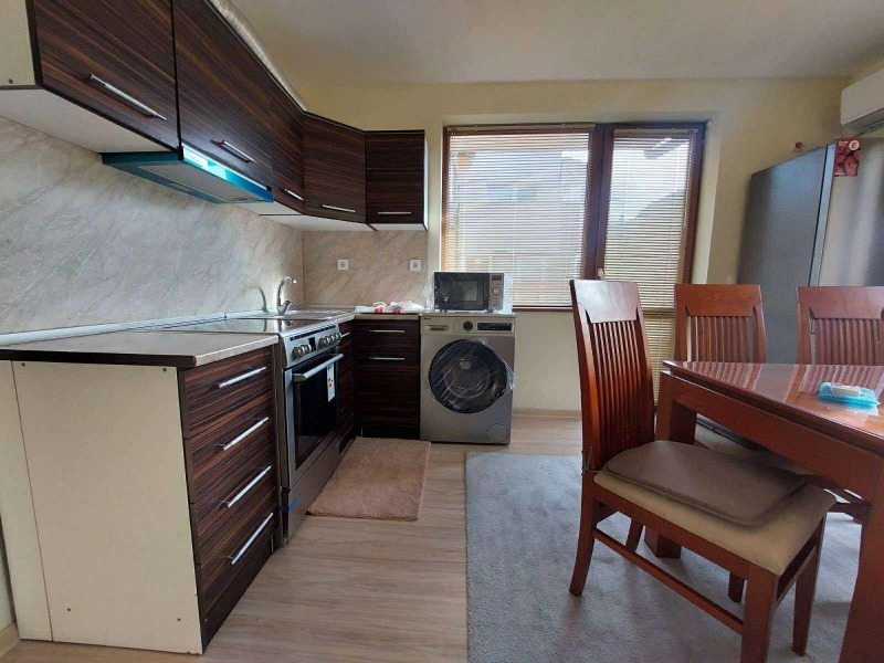 Дава под наем 2-СТАЕН, гр. Варна, Лятно кино Тракия, снимка 2 - Апартаменти - 53188392