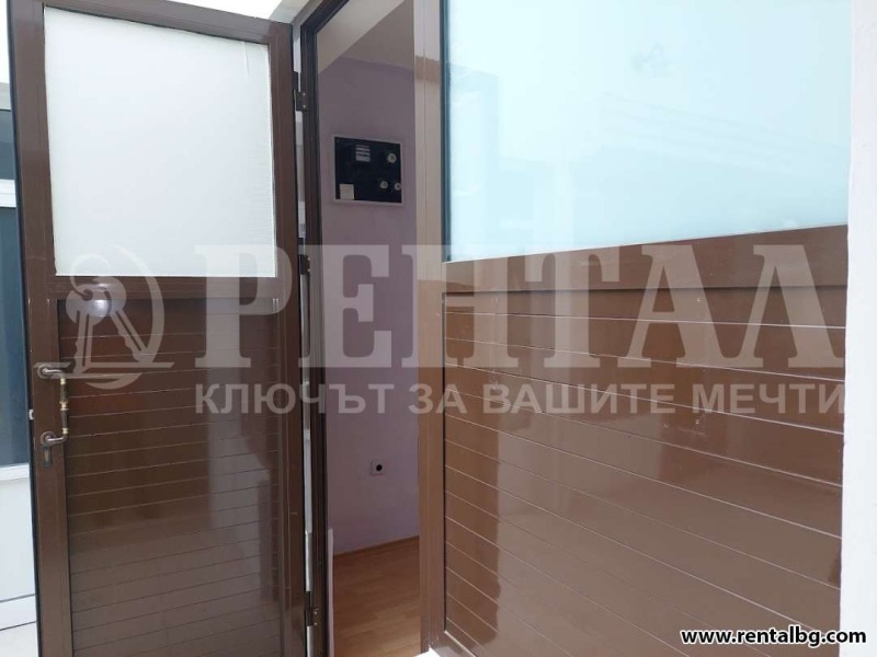 Дава под наем ОФИС, гр. Пловдив, Център, снимка 6 - Офиси - 52647049