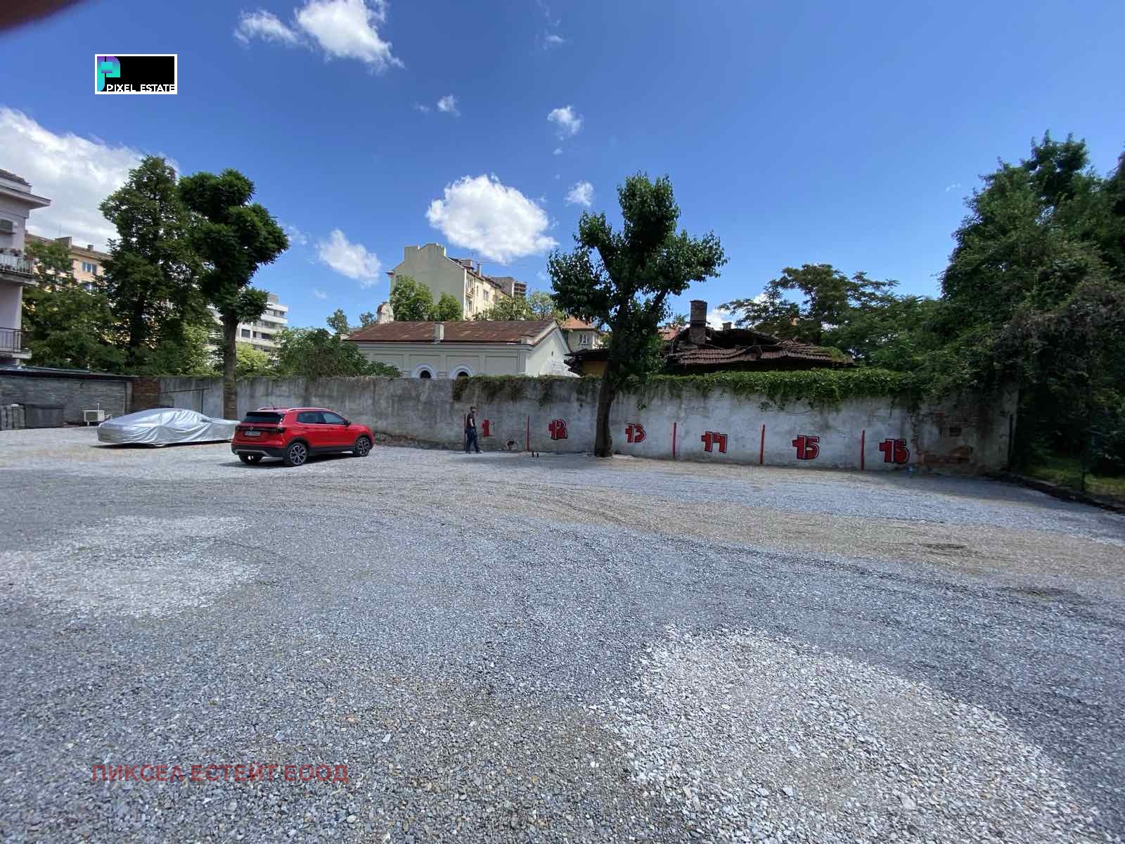 Дава под наем ГАРАЖ, ПАРКОМЯСТО, гр. София, Център