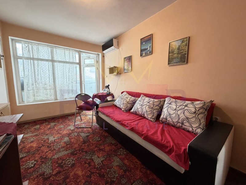 Дава под Наем 1-СТАЕН в град Варна, Фестивален комплекс - 20 кв.м / 200 € » 391.17 лв., ИМОТИ ПРЕМИЕР- ВАРНА