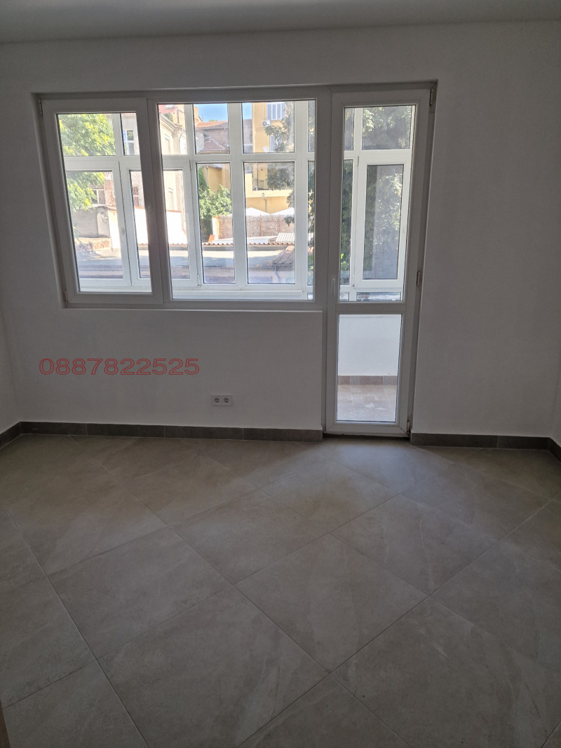 Дава под наем 4-СТАЕН, гр. Пловдив, Център, снимка 4 - Апартаменти - 53064881