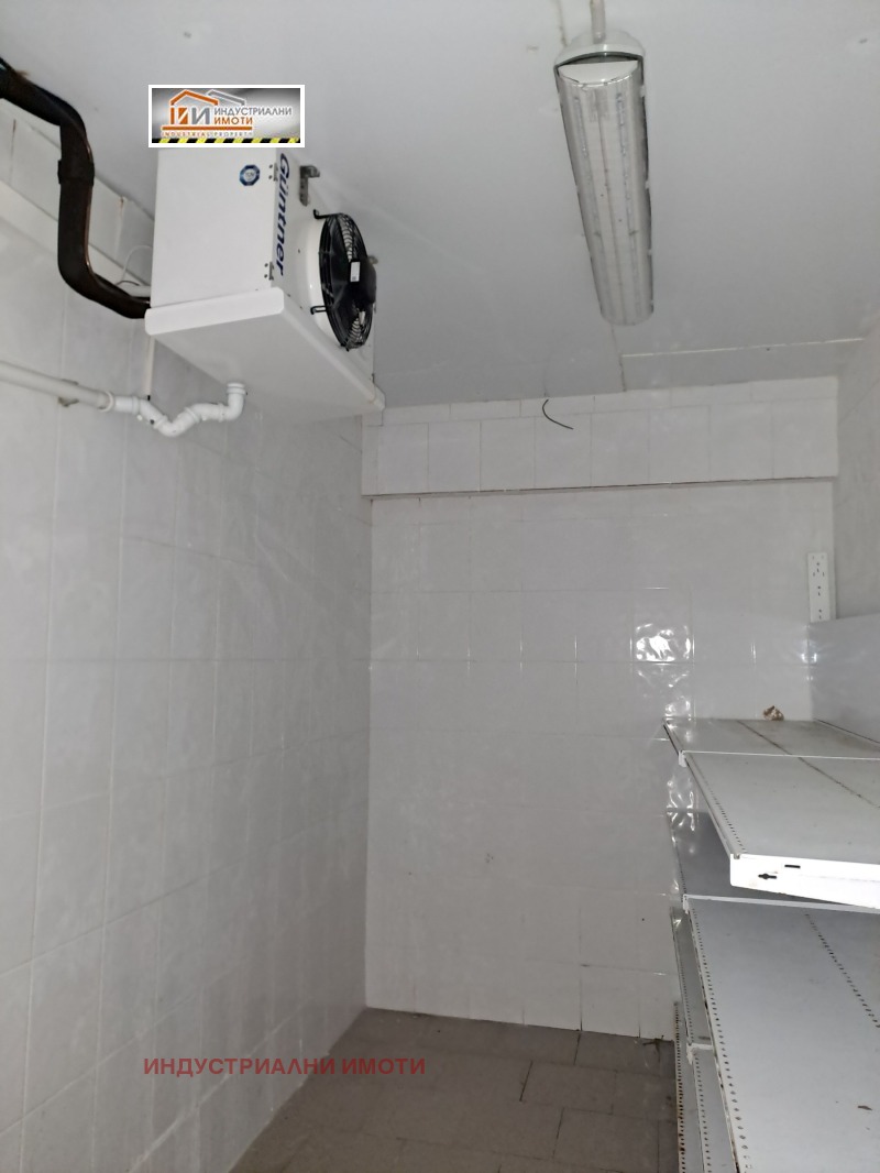 Дава под наем СКЛАД, гр. Пловдив, Индустриална зона - Север, снимка 2 - Складове - 53598509