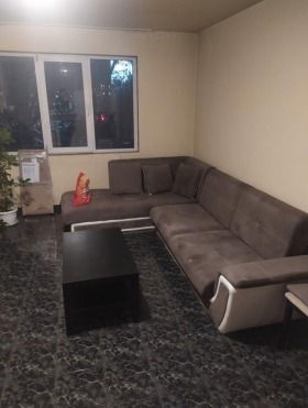 1 quarto Oborichtche, Sofia