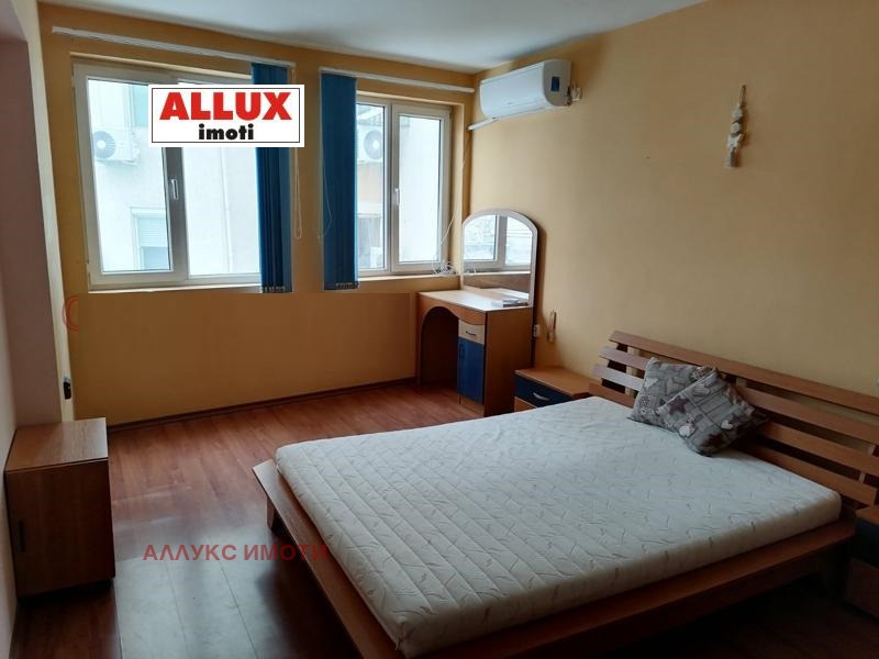 В оренду  2 спальні Русе , Център , 100 кв.м | 43409417 - зображення [2]
