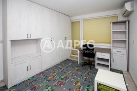 ���� ��� ���� 3-����� | Imot.bg � ����� ������ 10