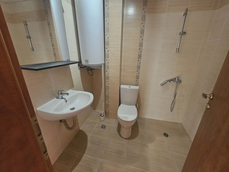 Дава под наем 3-СТАЕН, гр. Кърджали, Възрожденци, снимка 12 - Апартаменти - 53093564