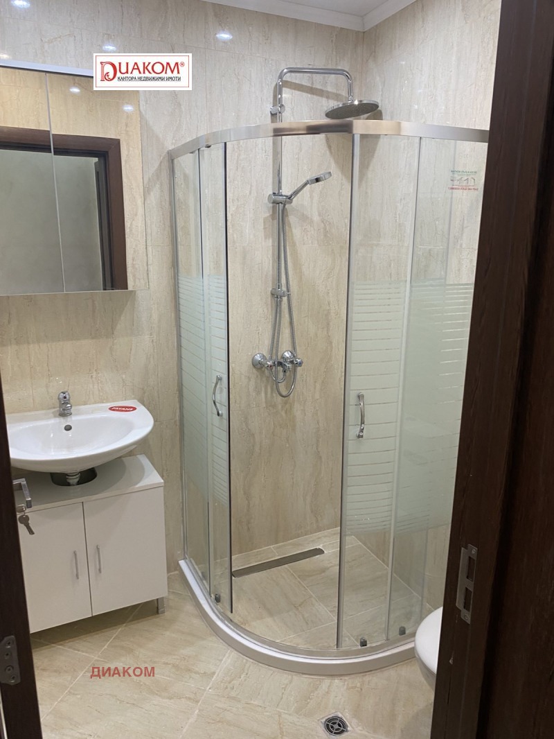 Издаје се  1 спаваћа соба Бургас , Центар , 70 м2 | 29562053 - слика [10]