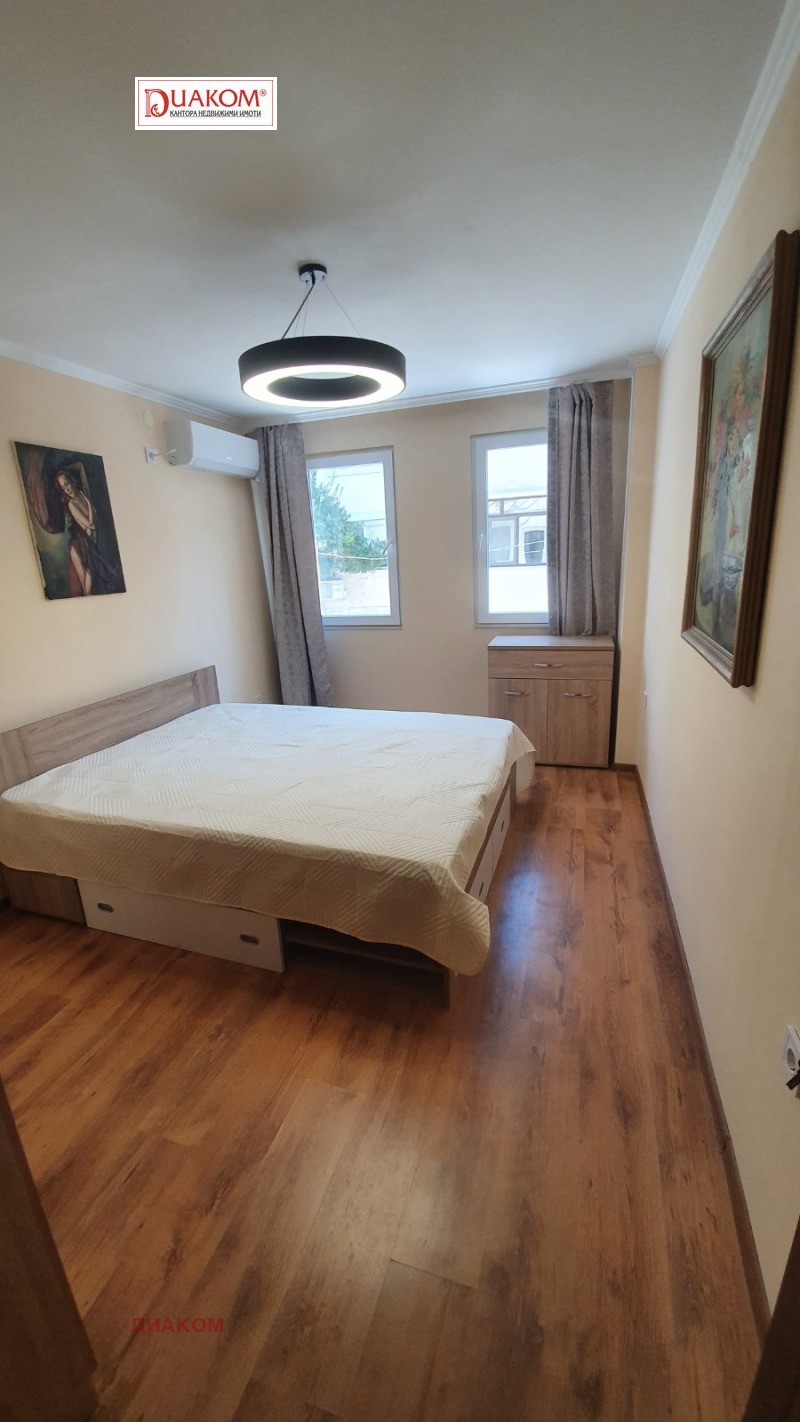 K pronájmu  1 ložnice Burgas , Centar , 70 m2 | 29562053 - obraz [14]