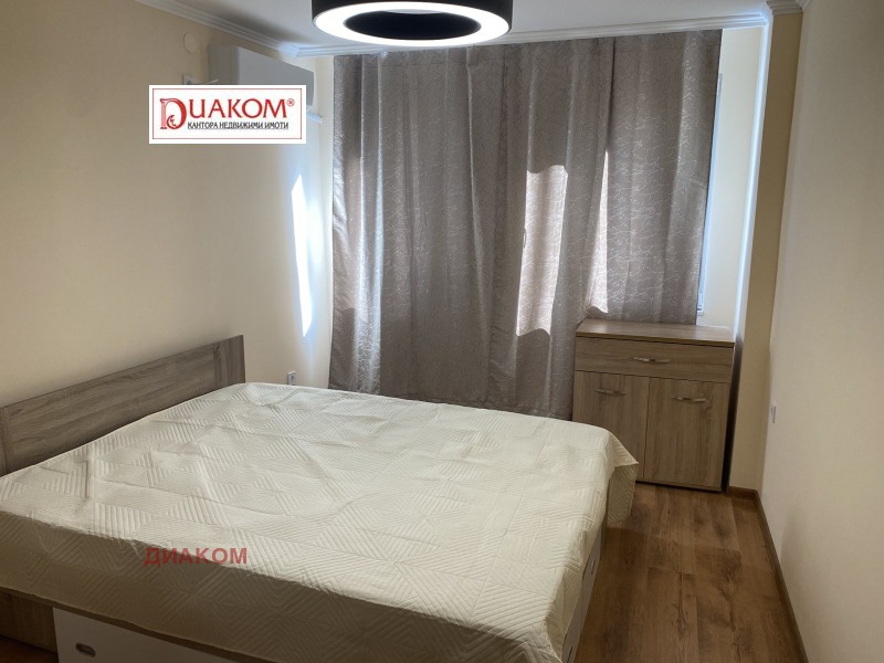 Издаје се  1 спаваћа соба Бургас , Центар , 70 м2 | 29562053 - слика [5]