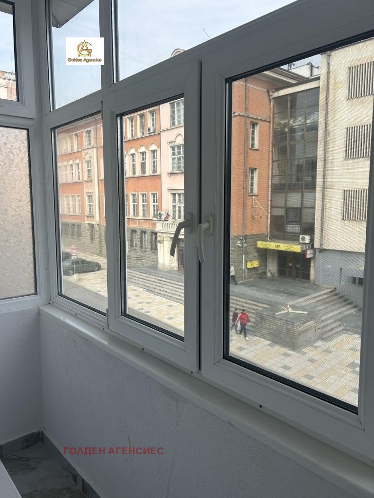 Kiadó  2 hálószobás Stara Zagora , Centar , 75 négyzetméter | 89526991 - kép [7]
