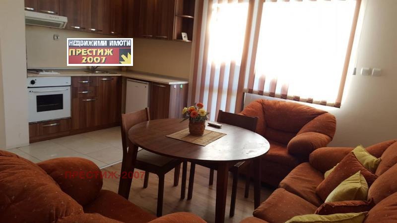 Дава под наем 2-СТАЕН, гр. Шумен, Център