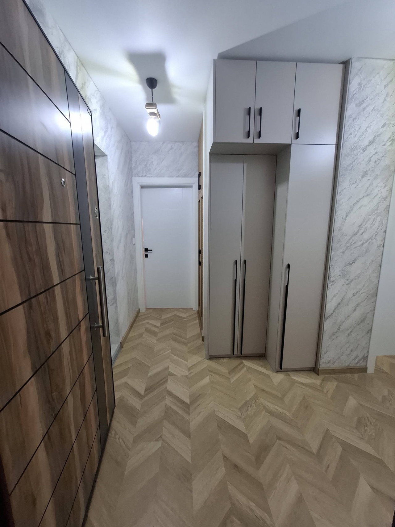 Дава под наем 3-СТАЕН, гр. Пловдив, Остромила, снимка 8 - Апартаменти - 55940910