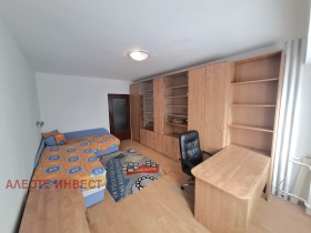 ���� ��� ���� 3-����� | Imot.bg � ����� ������ 8