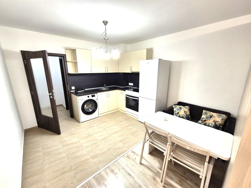 Дава под нем  1-стаен, град София, Зона Б-5 •  475 € • ID 92344224 — holmes.bg - [1] 