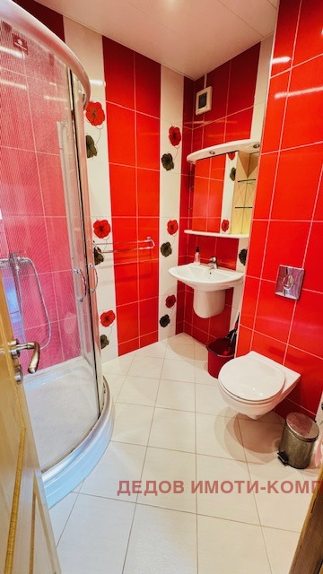 Издаје се  2 спаваће собе Стара Загора , Центар , 100 м2 | 49213222 - слика [11]