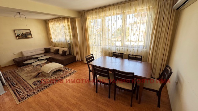 Издаје се  2 спаваће собе Стара Загора , Центар , 100 м2 | 49213222