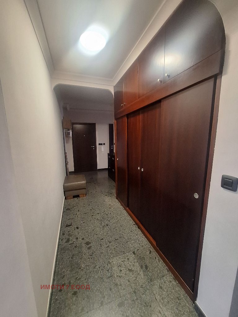 Дава под наем  3-стаен град София , Център , 100 кв.м | 81574171 - изображение [3]