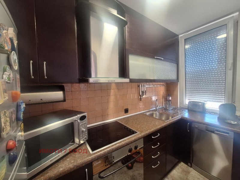 Дава под наем  3-стаен град София , Център , 100 кв.м | 81574171 - изображение [6]