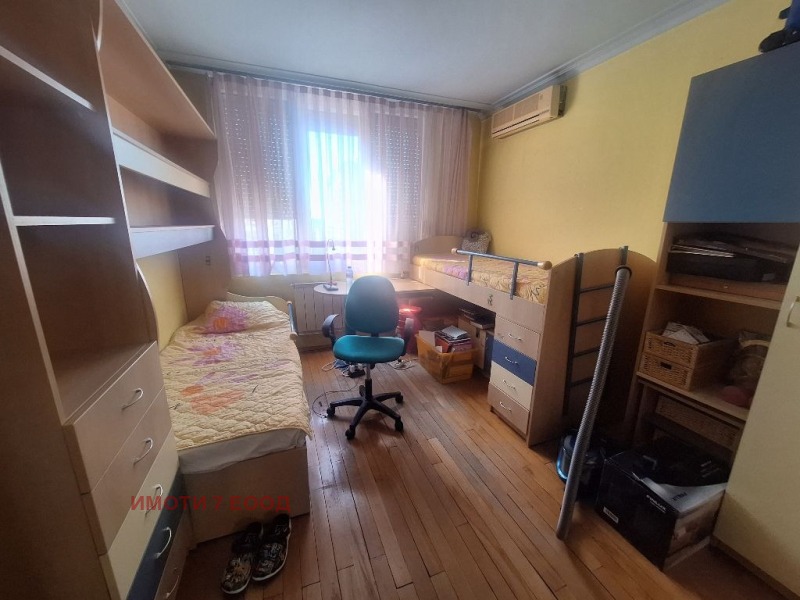 Дава под наем  3-стаен град София , Център , 100 кв.м | 81574171 - изображение [4]