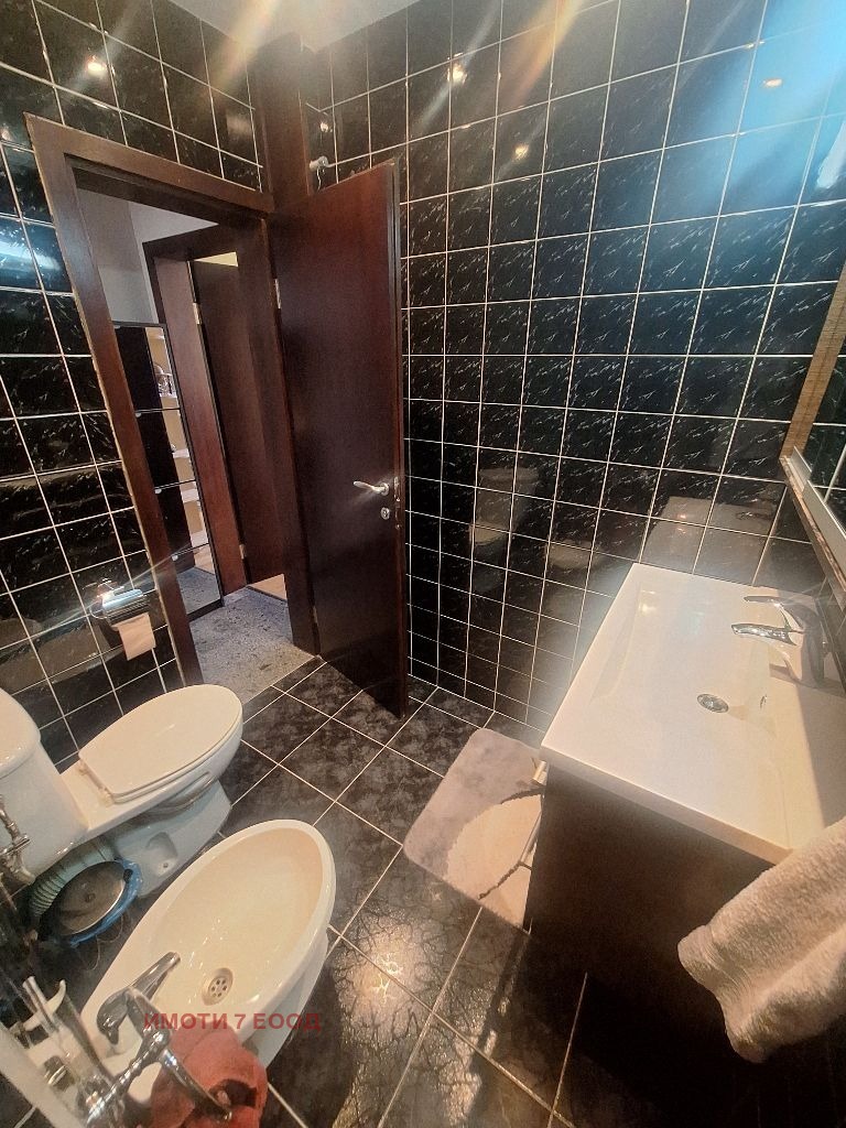 Дава под наем  3-стаен град София , Център , 100 кв.м | 81574171 - изображение [17]