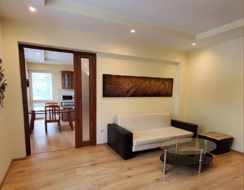 Zu vermieten  3 Schlafzimmer Sofia , Bankja , 110 qm | 36208055 - Bild [3]