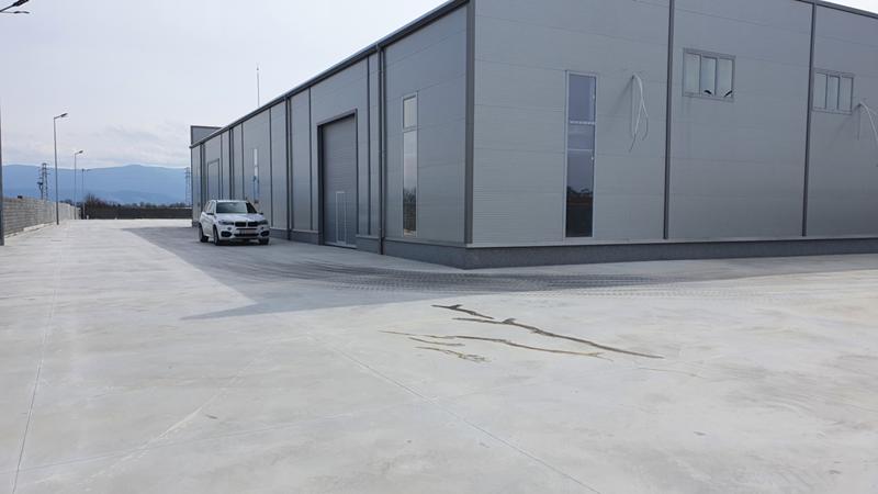 K pronájmu  Úložný prostor Plovdiv , Industrialna zona - Sever , 890 m2 | 51204828 - obraz [2]