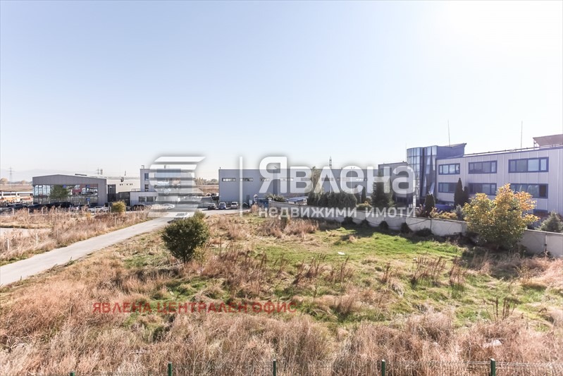 Дава под наем СКЛАД, гр. София, Требич, снимка 4 - Складове - 53867565