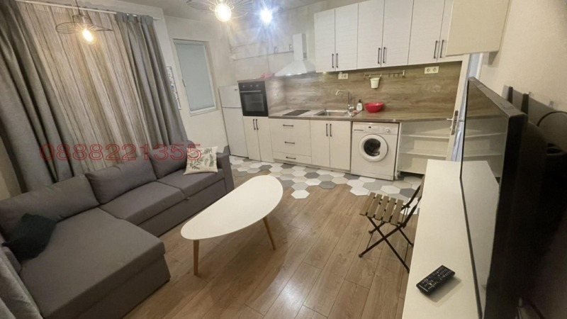 Дава под Наем 2-СТАЕН в град Пловдив, Христо Смирненски - 60 кв.м / 360 € » 704.10 лв.